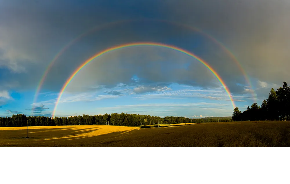 Full_featured_double_rainbow_at_Savonlin